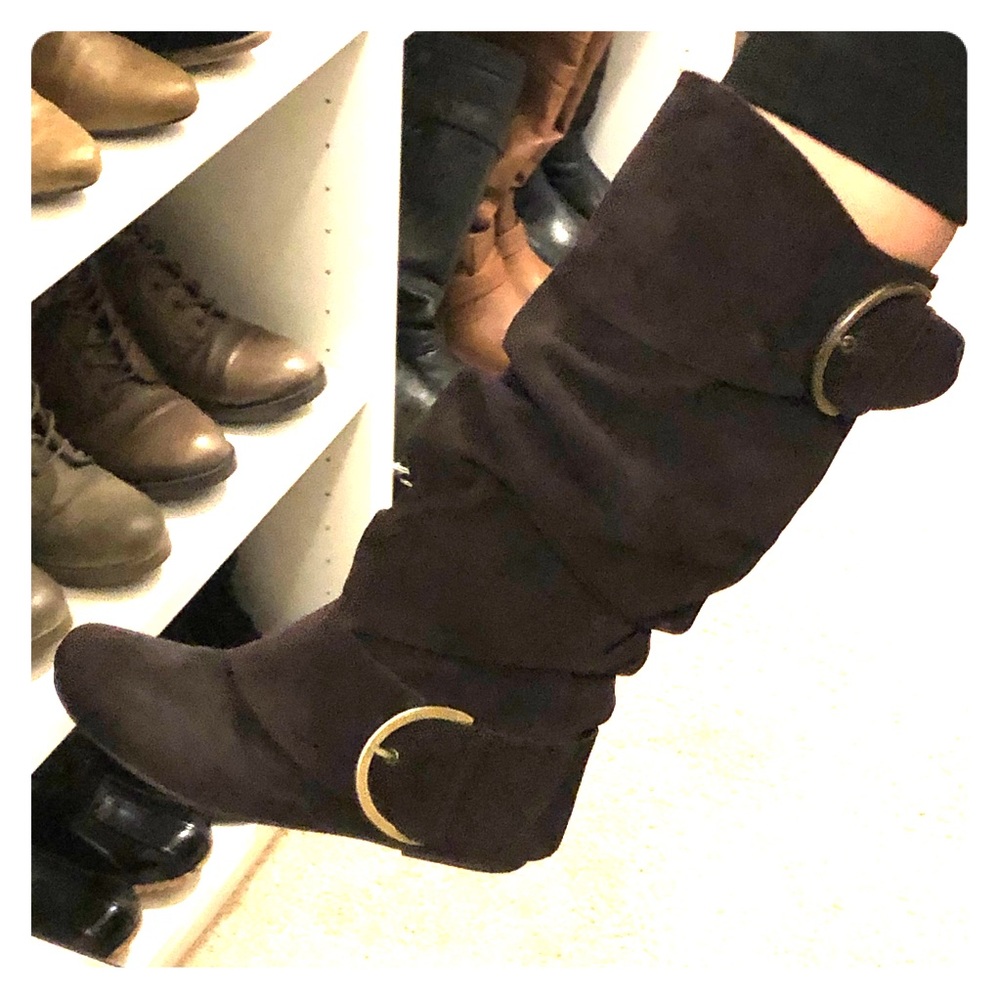 $5!! 🌟 Naughty Monkey Suede Leather Boots